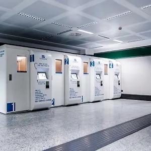 Capsule hotel Resting Pods - -zzzleepandgo Mxp Airport
